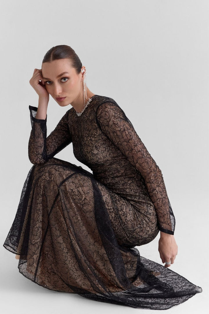 Elara Lace Maxi Dress